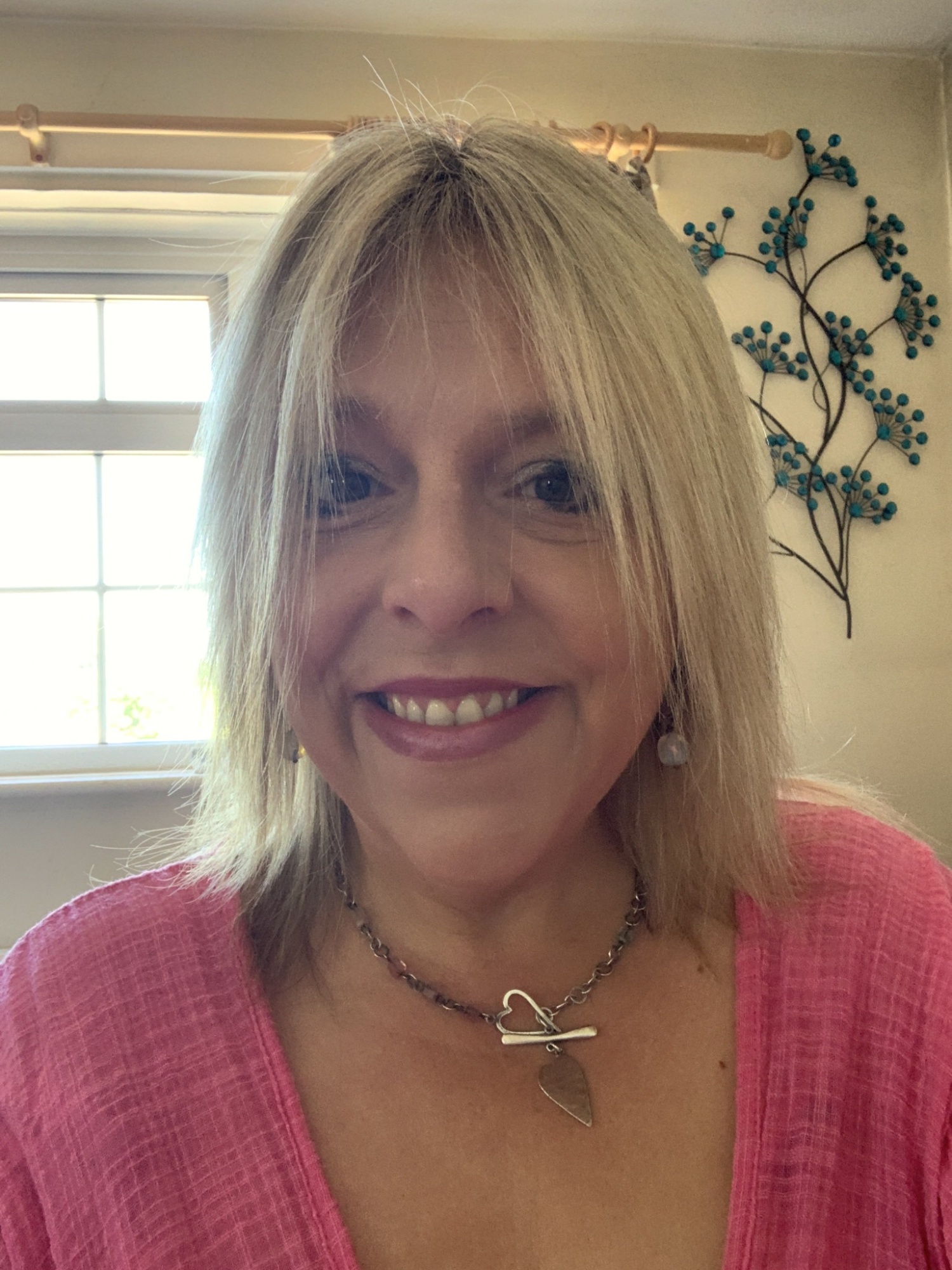 Photo of Ms Katie Screaton