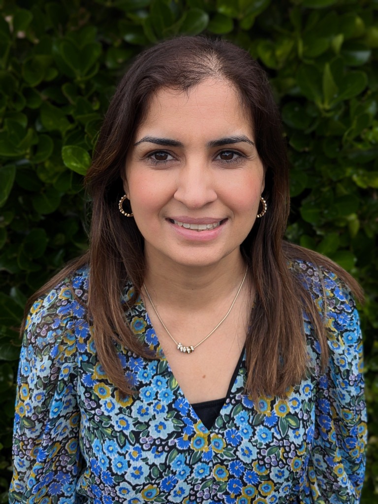 Photo of Mrs Shahla Khan
